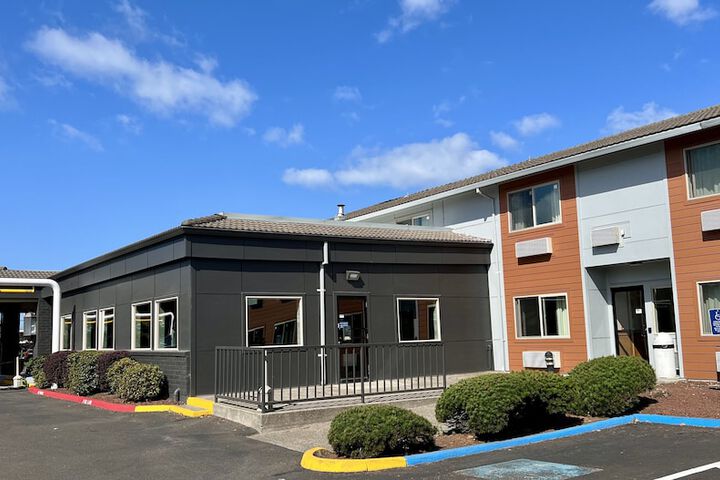 The Tillamook Inn