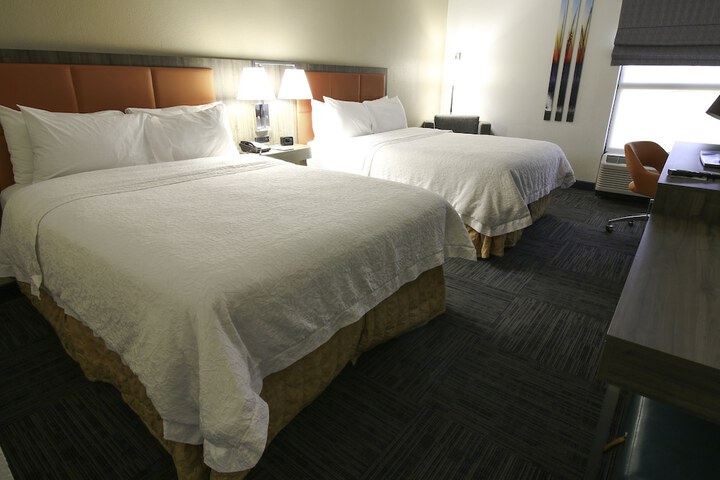 Room 34 of 44