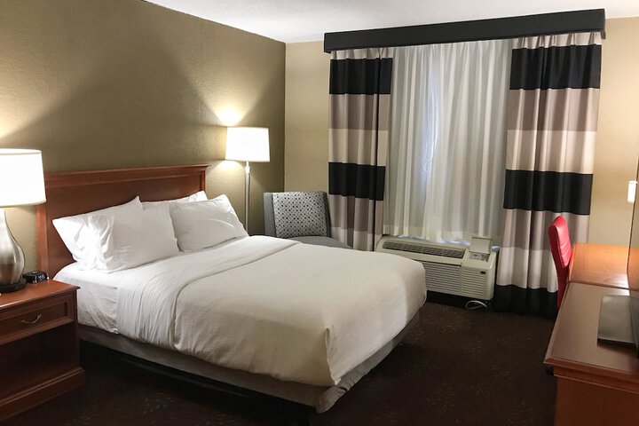 Room 22 of 47