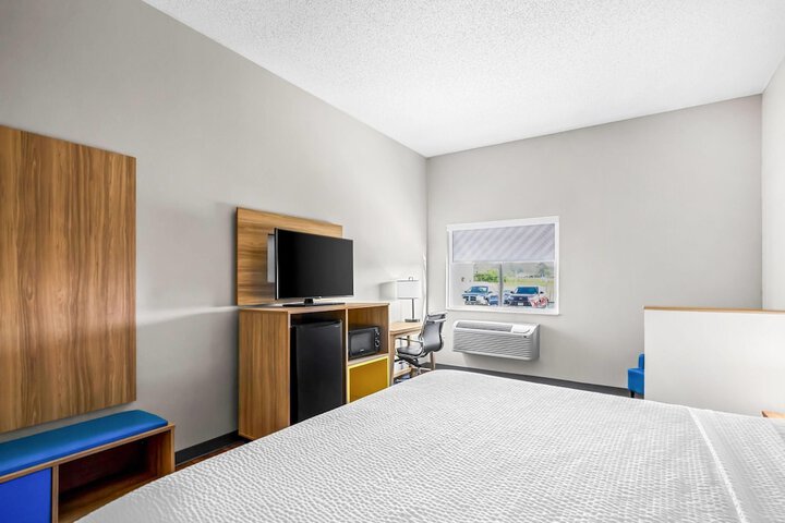 Days Inn by Wyndham Collinsville / St. Louis
