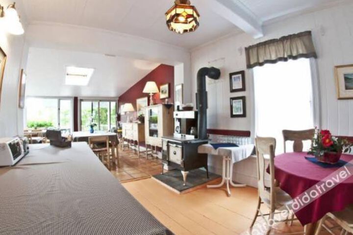 Les Suites de lAnse