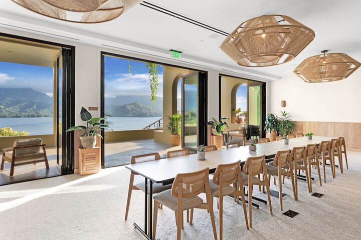 1 Hotel Hanalei Bay
