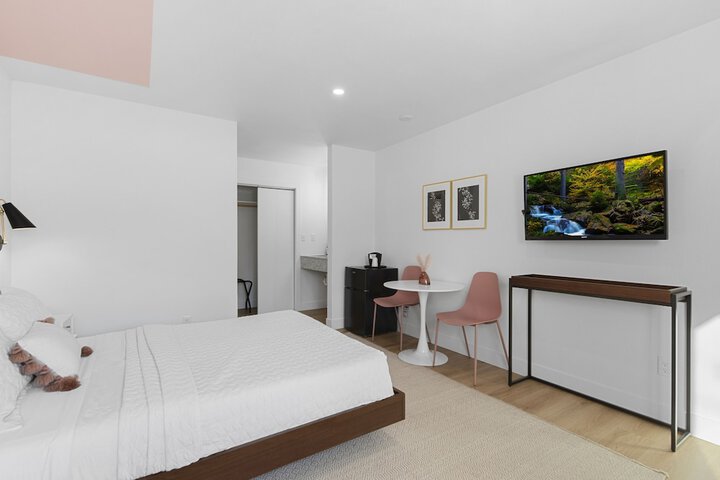 Room 34 of 36