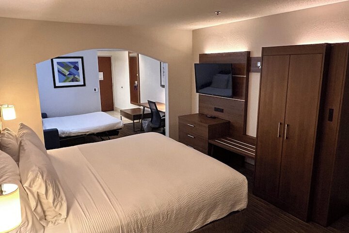 HOLIDAY INN EXPRESS & SUITES REIDSVILLE by IHG