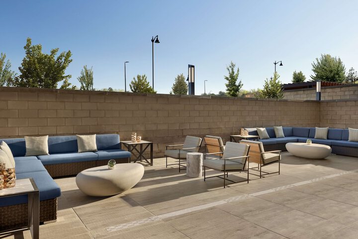 Terrace/Patio 65 of 66