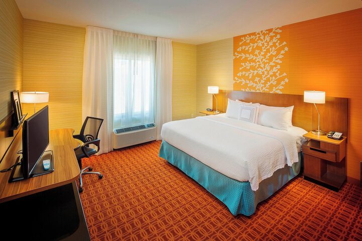 Fairfield Inn & Suites Monaca