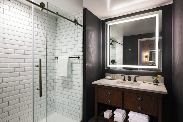 Renaissance Philadelphia Downtown Hotel