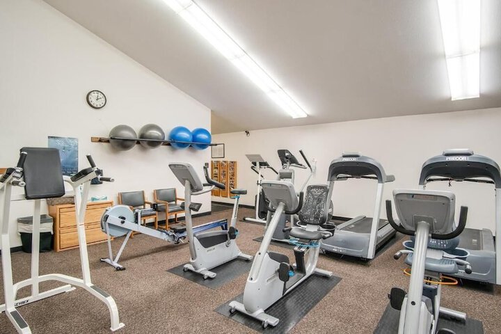 Health and Fitness 65 of 77