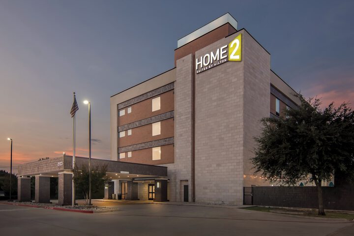 Home2 Suites by Hilton Dallas Grand Prairie
