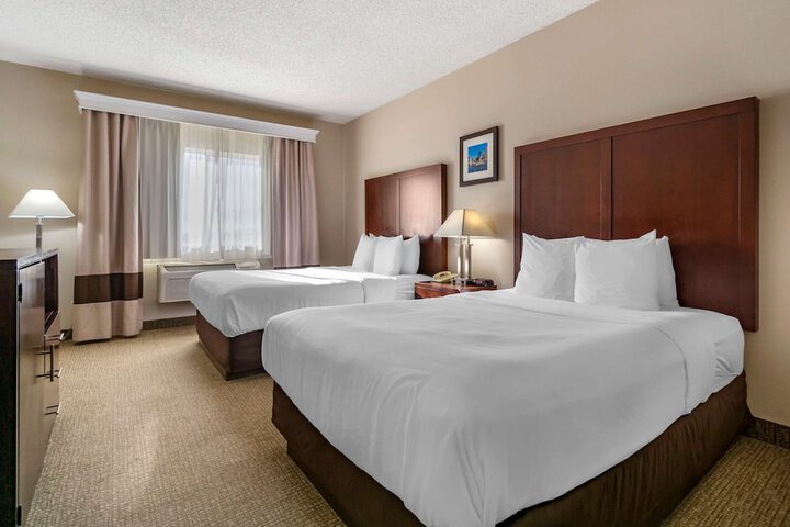 Room 16 of 36