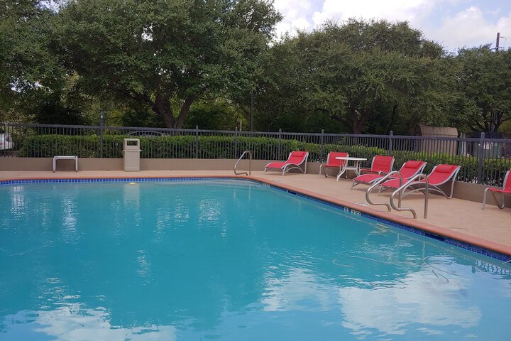 Pool 5 of 40