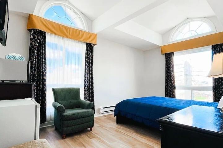 Room 21 of 30