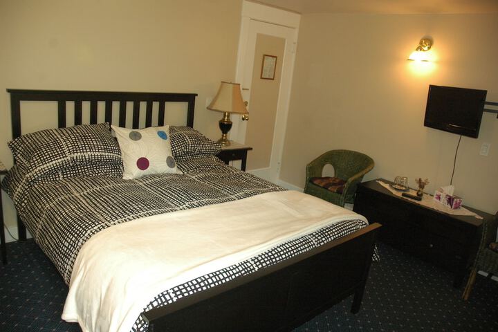 Room 45 of 73