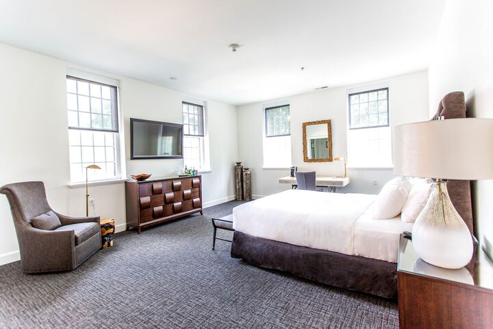 Room 18 of 30