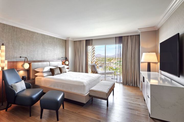 Room 95 of 167
