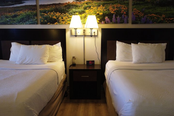 Days Inn & Suites by Wyndham Trinidad