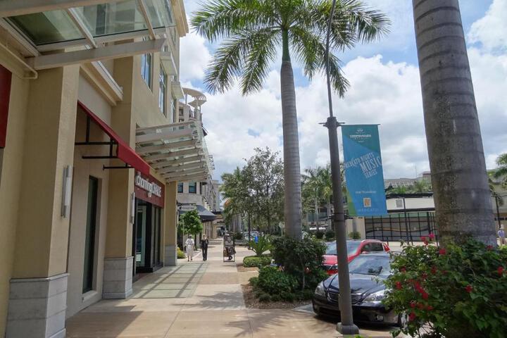 Luxury and the beach