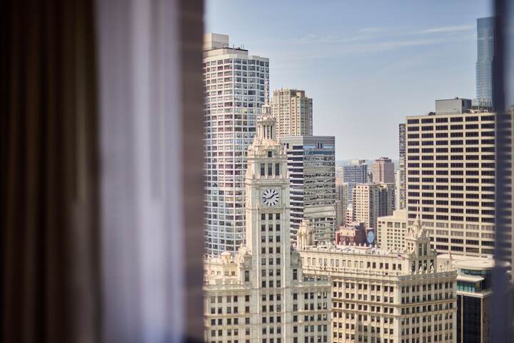 Hyatt Regency Chicago
