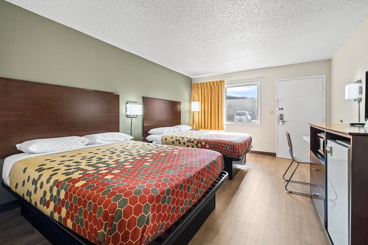 Room 26 of 27