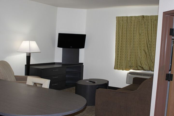 Room 35 of 56