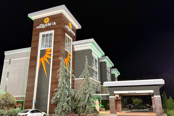 La Quinta Inn & Suites by Wyndham Forsyth