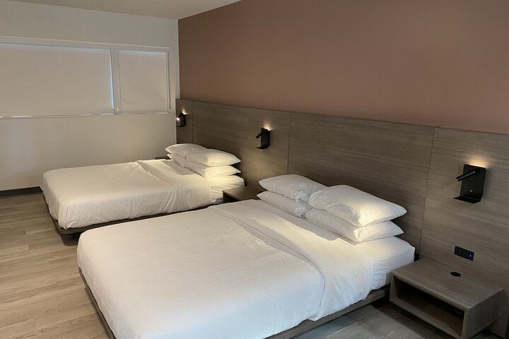Room 26 of 81