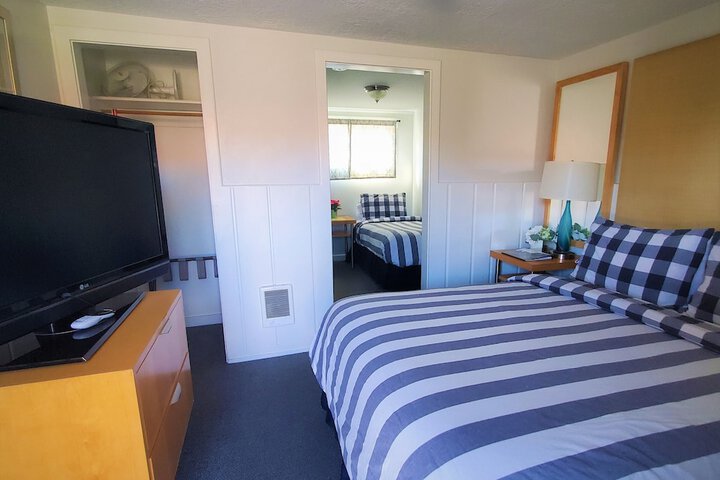 Room 44 of 72