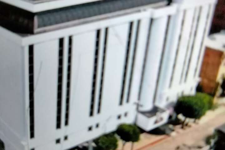 McLure Inn and Suites