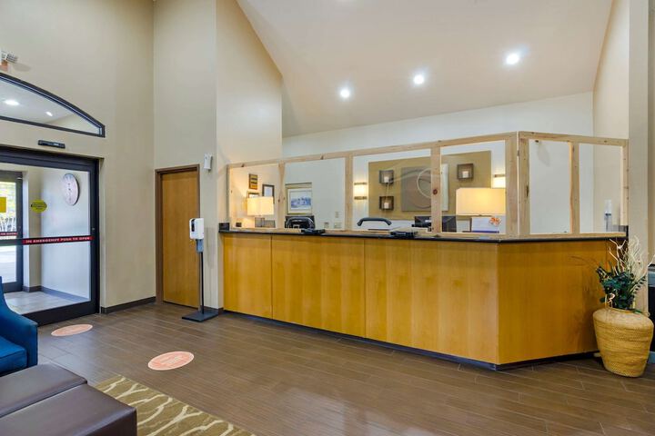 Comfort Inn Atkins-Marion I-81