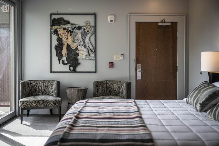 Room 268 of 335