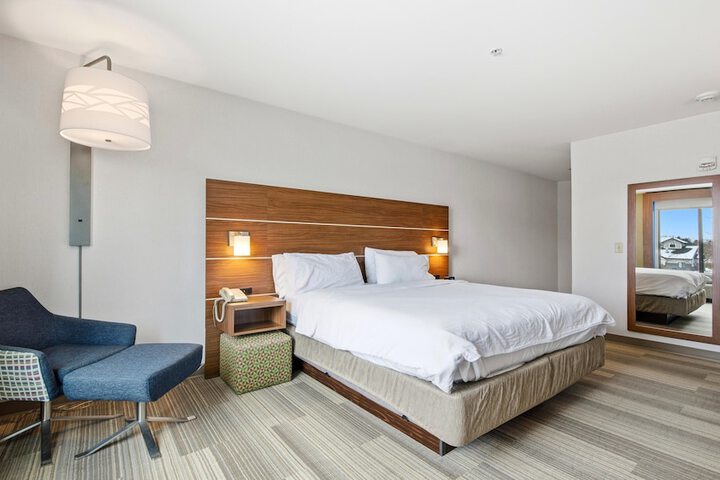 Holiday Inn Express & Suites Bethlehem Arpt-Allentown Area