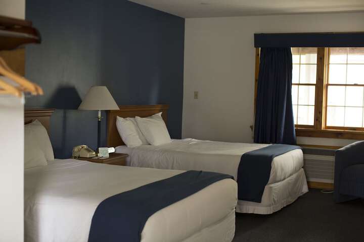 Room 6 of 6