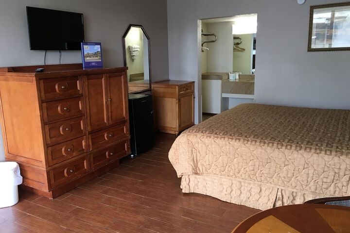 Room 21 of 41