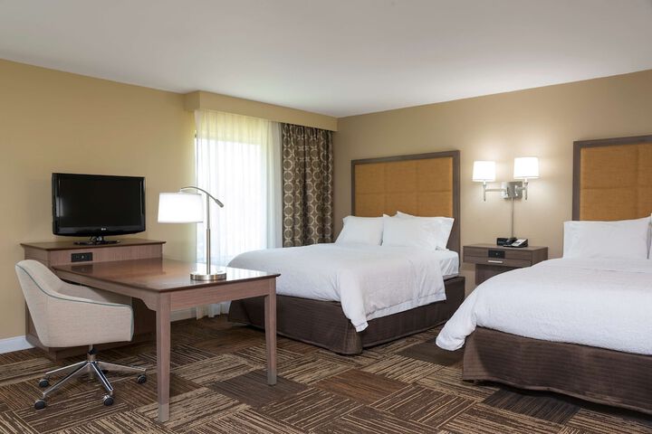 Hampton Inn & Suites Fremont