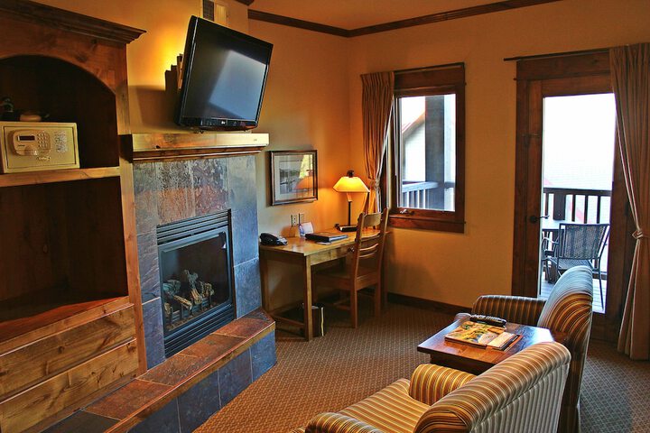 Lodge at Whitefish Lake