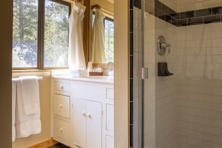 Tamarack Lodge and Resort