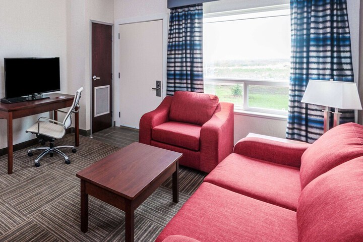 Ramada by Wyndham Moose Jaw