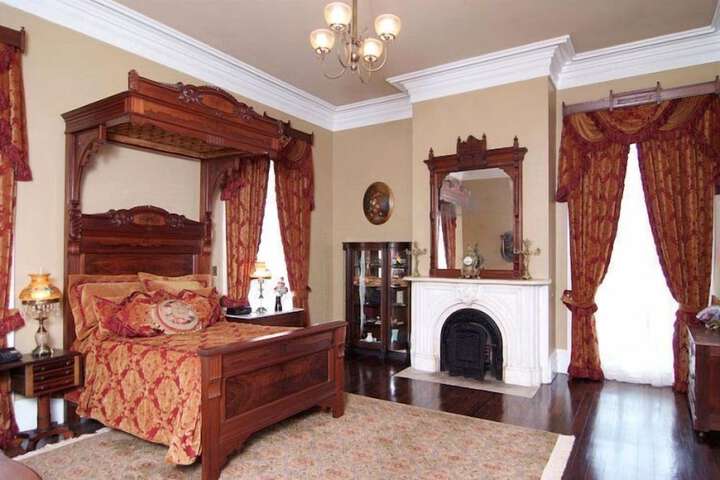 Room 20 of 47