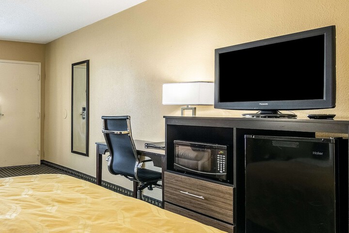 Room 20 of 29