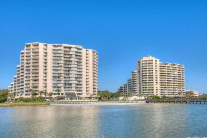 Oceanfront Condo Huge Pools Top Rated Ocean Creek Resort