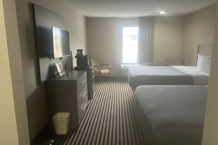 Room 17 of 23