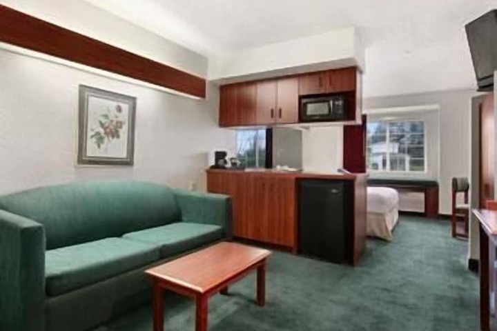 Room 5 of 21