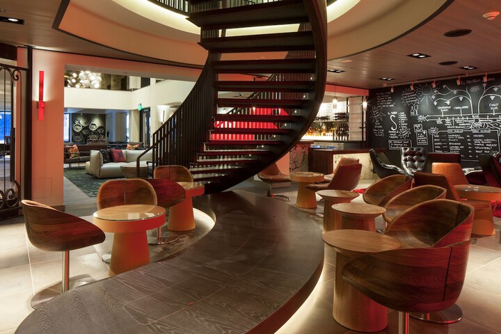 Hotel 3 of 131