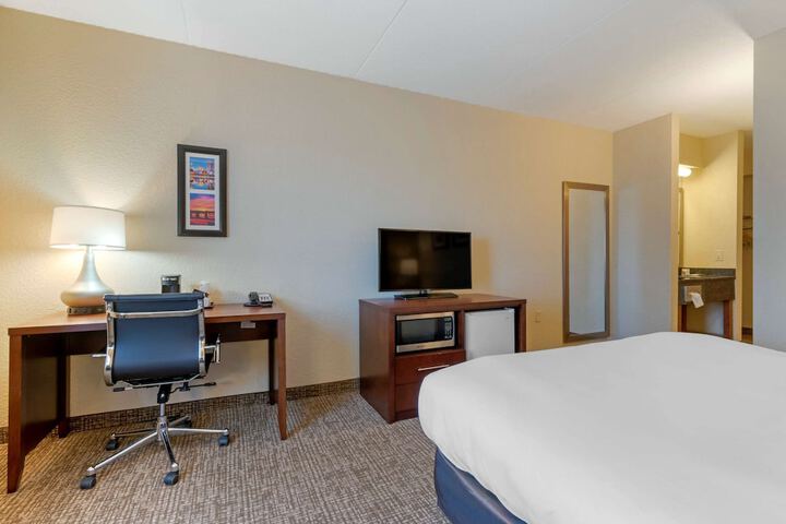 Room 19 of 40