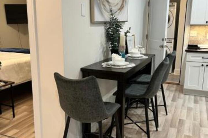 Private Luxury Framingham Condo Near Boston