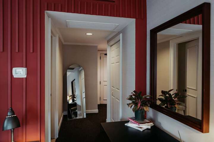 Room 19 of 43