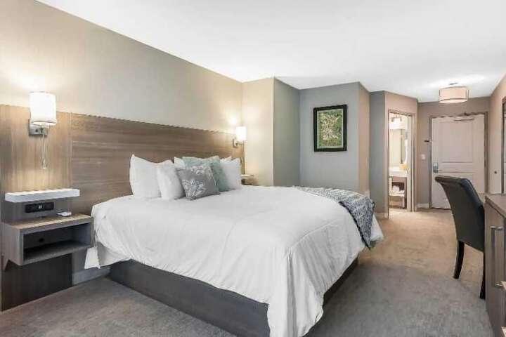 Room 14 of 39
