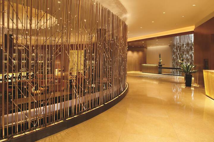 Hotel Interior 7 of 42
