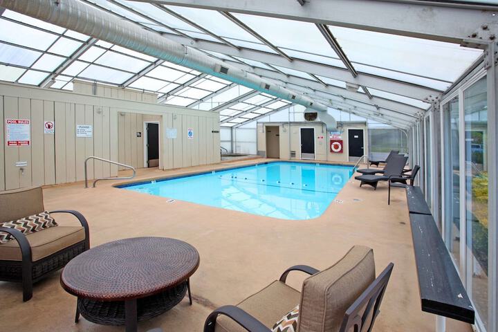 Clarion Inn Surfrider Resort