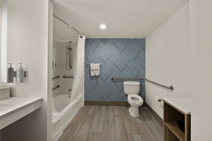 Room 35 of 54